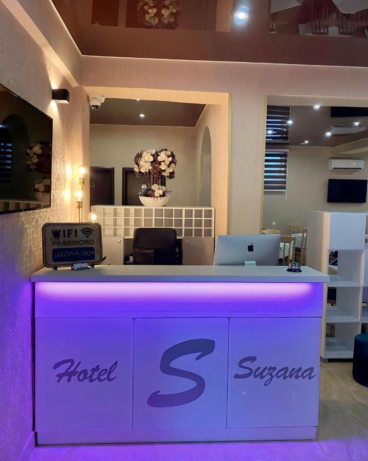 Hotel Suzana ブドヴァ エクステリア 写真